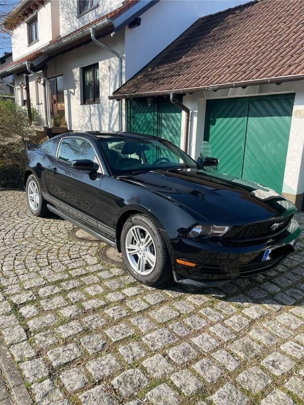Schwarz Gebraucht 2011 Ford Mustang Coupé | 19.999 € (Teuer) - Bild 1/4