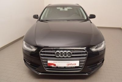 Gebraucht Audi A4 Attraction 150 PS (110 kW) 2015 Schwarz metallic Kombi