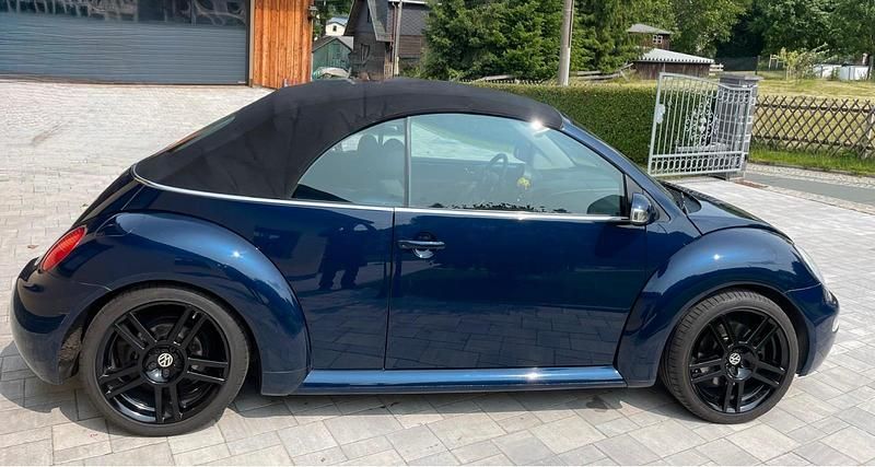 Gebraucht VW Käfer 170 PS (125 kW) 2003 Blau Cabrio