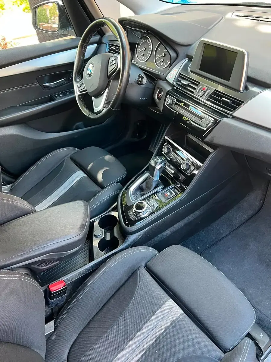 Gebraucht BMW 218 150 PS (110 kW) 2017 Weiß Kombi