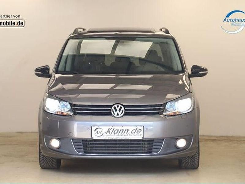 Gebraucht VW Touran Match 140 PS (102 kW) 2012 Grau Van / Kleinbus