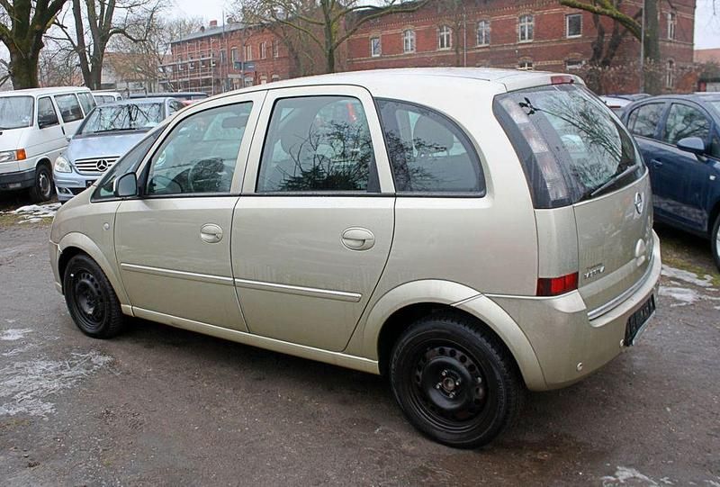 Gebraucht Opel Meriva Edition 105 PS (77 kW) 2008 Silber Van / Kleinbus