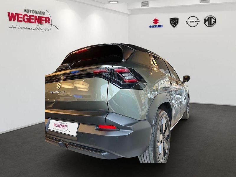 Gebraucht Suzuki Vitara Comfort+ 127 kW (174 PS) 2026 Land/bluish black pearl metall SUV