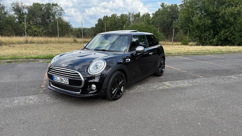 Schwarz Gebraucht 2017 Mini Cooper Kleinwagen | 12.990 € (Guter Preis) - Bild 1/4