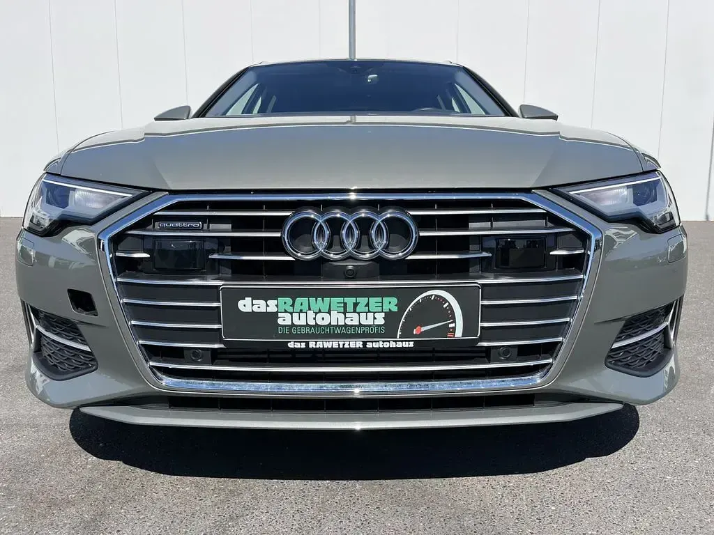 Gebraucht Audi A6 Sport 265 PS (194 kW) 2023 Chronosgrau Kombi