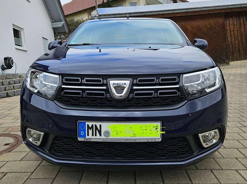 Gebraucht Dacia Sandero 90 PS (66 kW) 2018 Blau Kleinwagen