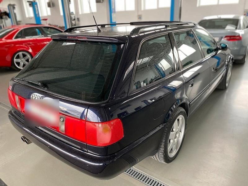 Gebraucht Audi S6 326 PS (239 kW) 1996 Blau Kombi