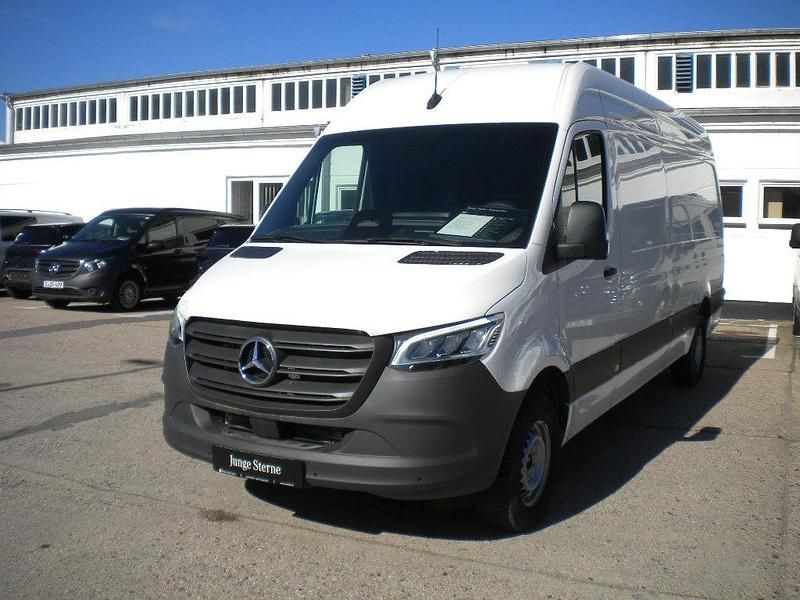 Neu Mercedes Sprinter 190 PS (139 kW) 2026 Weiß Van