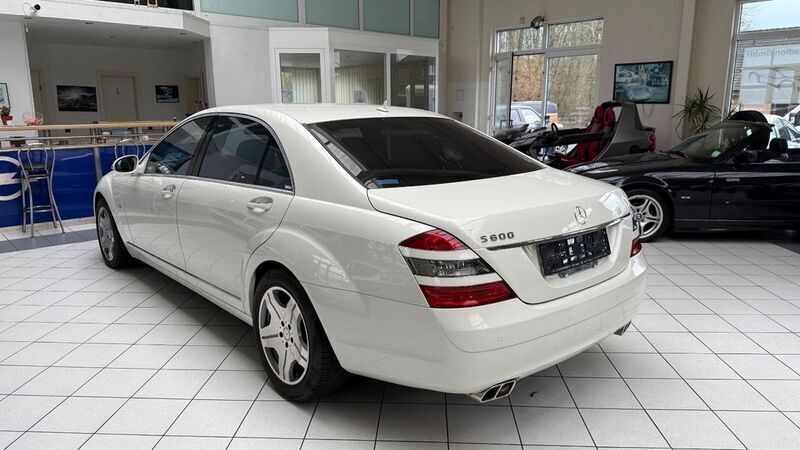 Gebraucht Mercedes S600 517 PS (380 kW) 2007 Weiß Limousine