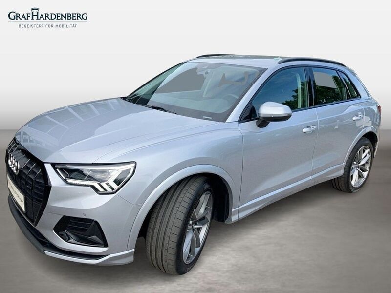 Silber Gebraucht 2023 Audi Q3 Advanced Plus SUV | 33.444 € (Guter Preis) - Bild 1/4