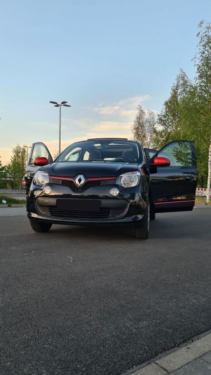 Schwarz Gebraucht 2015 Renault Twingo Dynamique Kleinwagen | 8.900 € (Teuer) - Bild 1/4
