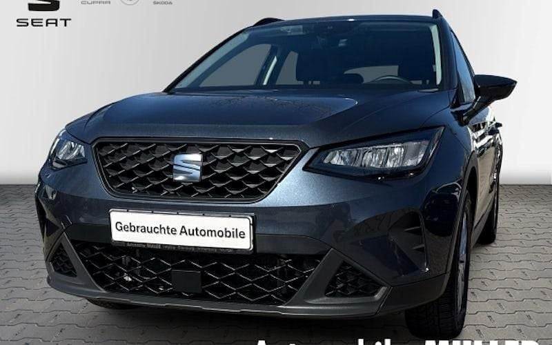 Grau Gebraucht 2024 Seat Arona Style SUV | 16.998 € (Superpreis) - Bild 1/4