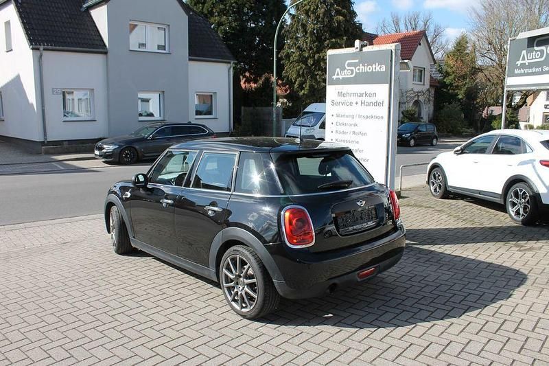 Second-hand Mini ONE 75 CP (55 kW) 2015 Negru Hatchback