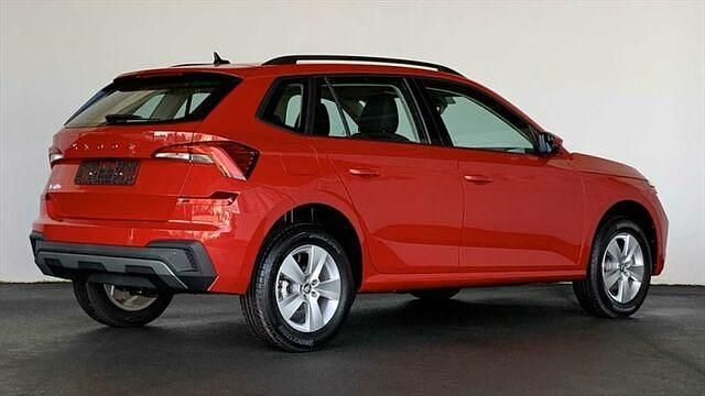 Neu Skoda Kamiq 95 PS (69 kW) 2025 Rot SUV