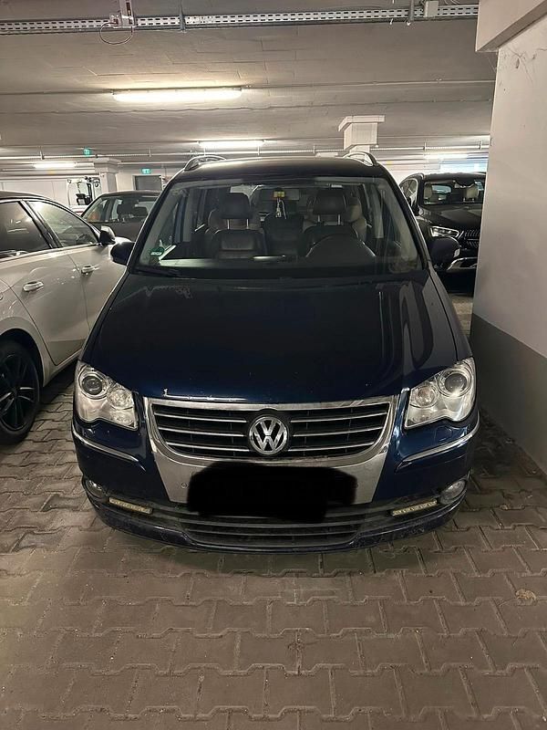 Gebraucht VW Touran 140 PS (102 kW) 2008 Blau Van / Kleinbus