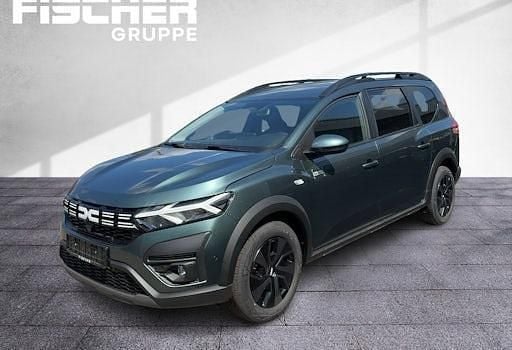 Neu Dacia Jogger Expression 122 PS (89 kW) 2025 Grün Van / Kleinbus