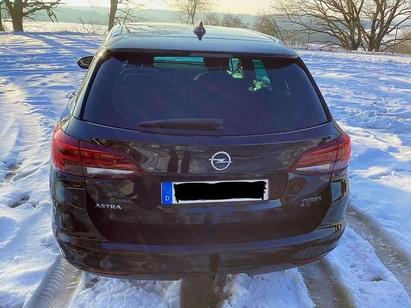 Gebraucht Opel Astra 150 PS (110 kW) 2016 Schwarz Kombi