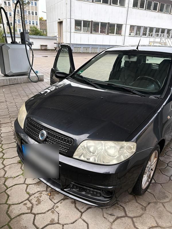 Schwarz Gebraucht 2005 Fiat Punto Kleinwagen | 300 € (Superpreis) - Bild 1/4