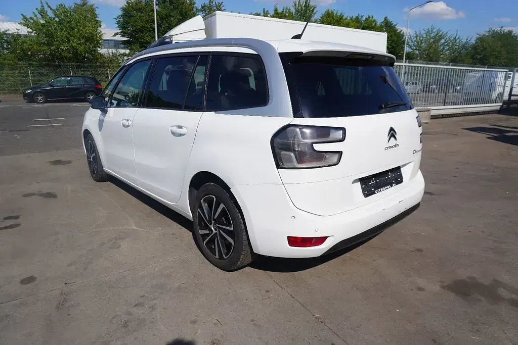 Gebraucht Citroën C4 SpaceTourer 131 PS (96 kW) 2022 Weiß Van / Kleinbus