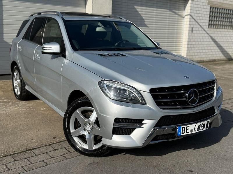 Gebraucht Mercedes ML350 AMG line 258 PS (189 kW) 2013 Silber SUV