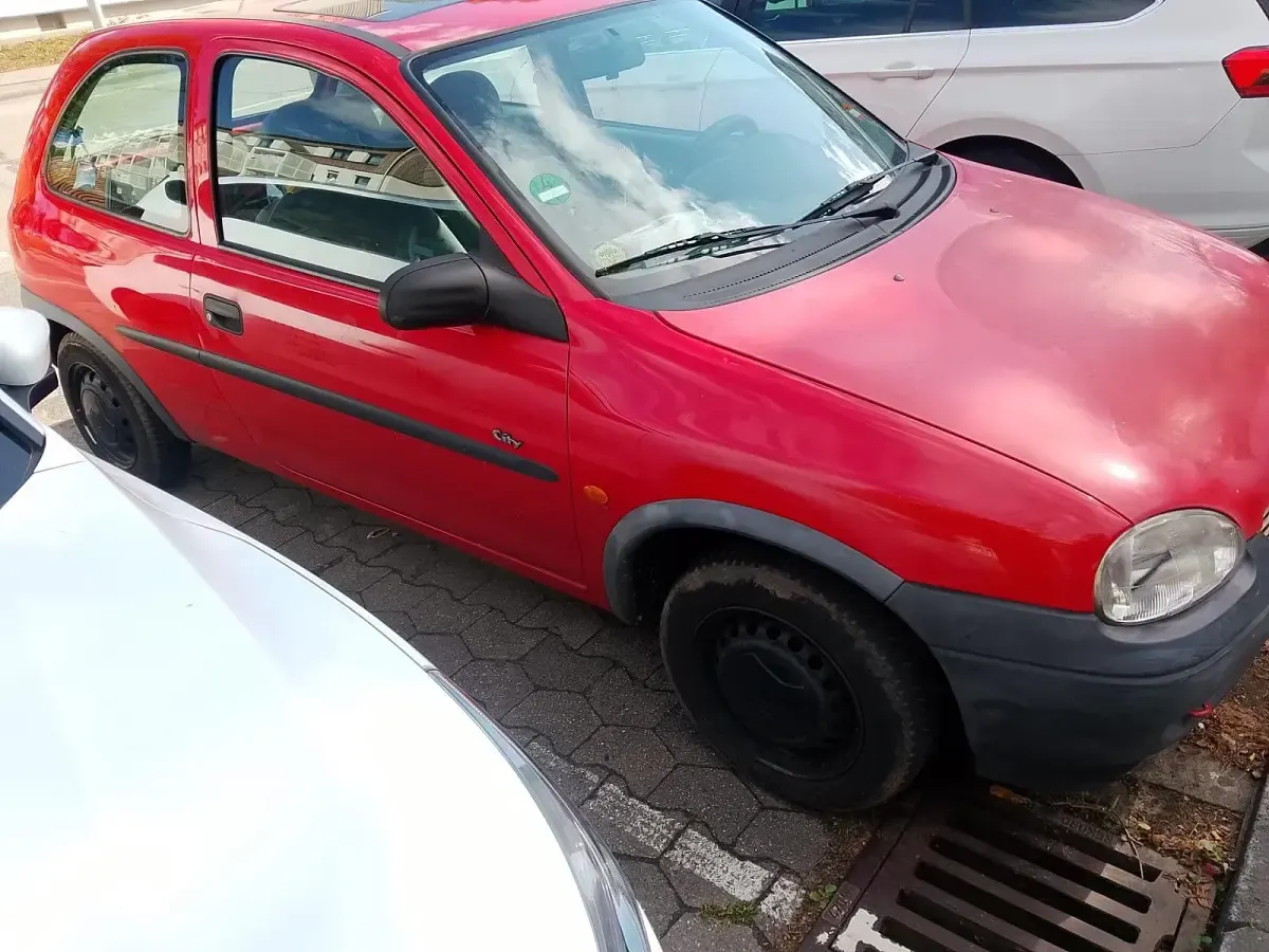 Gebraucht Opel Corsa 60 PS (44 kW) 1998 Rot Kleinwagen