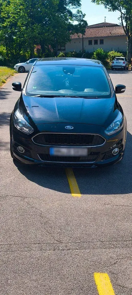Gebraucht Ford S-MAX ST-Line 150 PS (110 kW) 2018 Schwarz Van / Kleinbus
