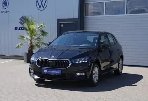 Gebraucht Skoda Fabia Essence 95 PS (69 kW) 2025 Weiß Kleinwagen