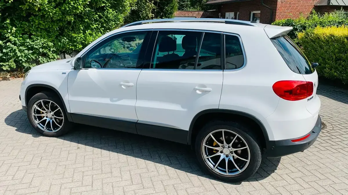 Gebraucht VW Tiguan Sportline 110 PS (80 kW) 2013 Weiß SUV