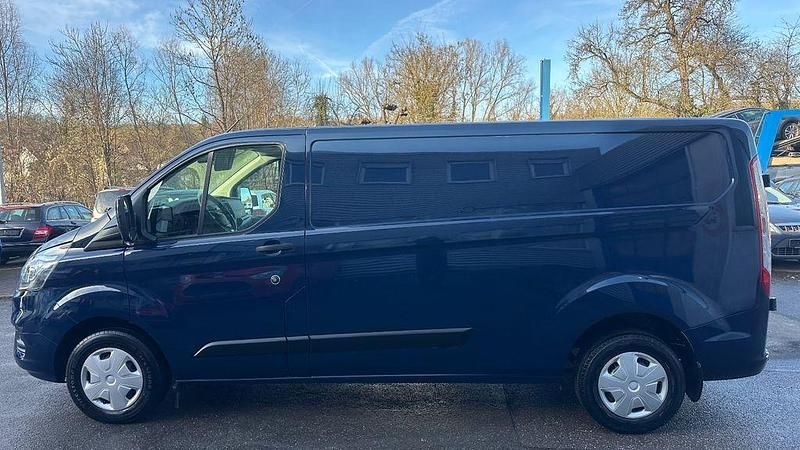 Gebraucht Ford Transit Custom Trend 131 PS (96 kW) 2019 Blau Van / Kleinbus