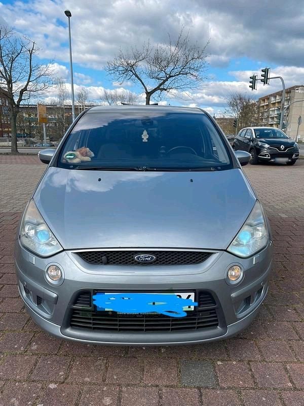 Gebraucht Ford S-MAX S 140 PS (102 kW) 2007 Silber Van / Kleinbus