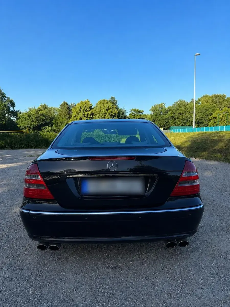 Gebraucht Mercedes E320 224 PS (164 kW) 2004 Schwarz Limousine