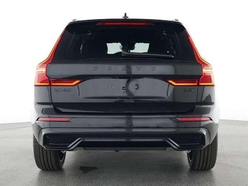 Gebraucht Volvo XC60 Plus 250 PS (183 kW) 2025 Schwarz SUV