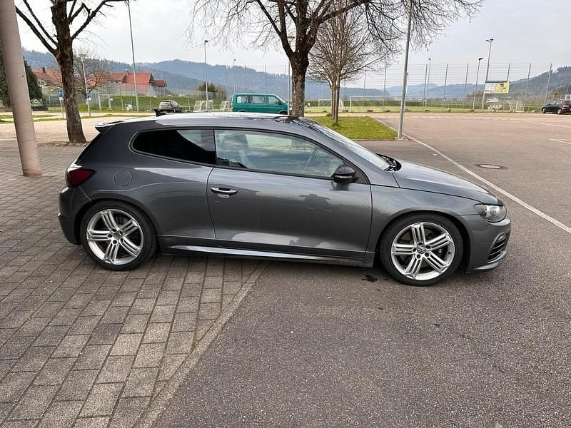 Gebraucht VW Scirocco R 265 PS (194 kW) 2011 Grau Coupé
