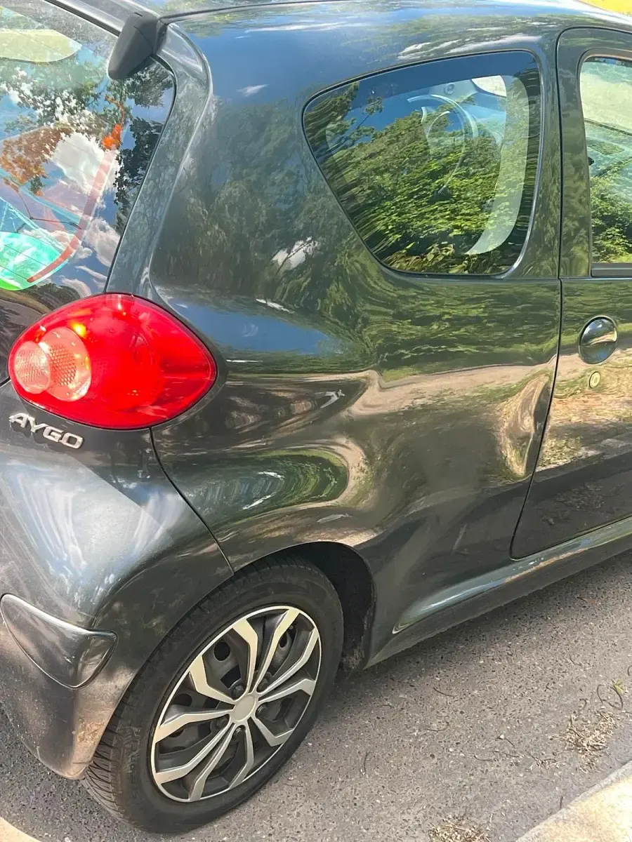 Gebraucht Toyota Aygo 75 PS (55 kW) 2007 Andere farben Kleinwagen