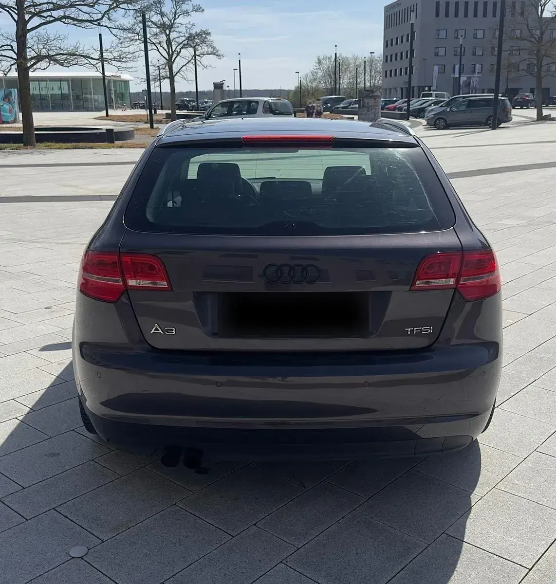 Używany Audi A3 Ambition 125 KM (91 kW) 2010 Purpurowy Hatchback