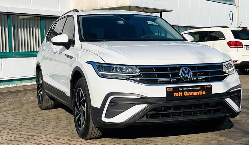 Gebraucht VW Tiguan 186 PS (136 kW) 2024 Weiß SUV