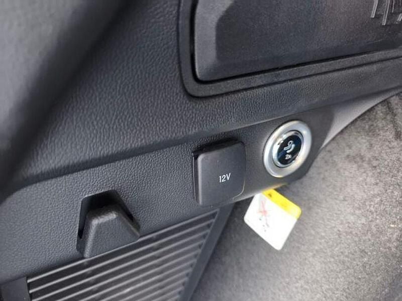 Gebraucht Ford Kuga Active X 242 PS (177 kW) 2025 Silber SUV