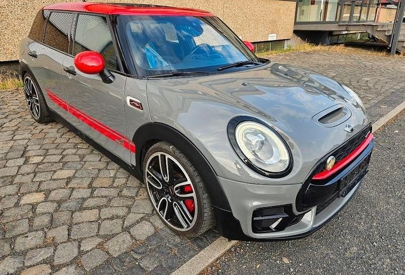 Grau Gebraucht 2017 Mini John Cooper Works Clubman Kombi | 18.599 € (Superpreis) - Bild 1/4