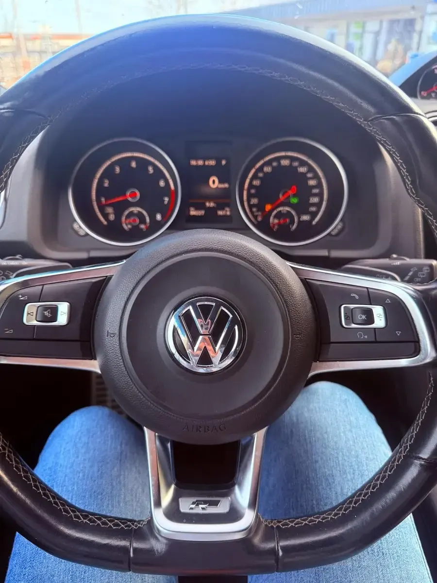 Gebraucht VW Scirocco R-line 220 PS (161 kW) 2014 Weiß Coupé