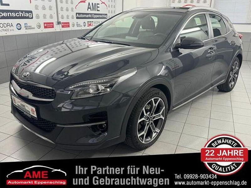 Grau Gebraucht 2022 Kia XCeed Black Xdition SUV | 21.990 € (Fairer Preis) - Bild 1/4