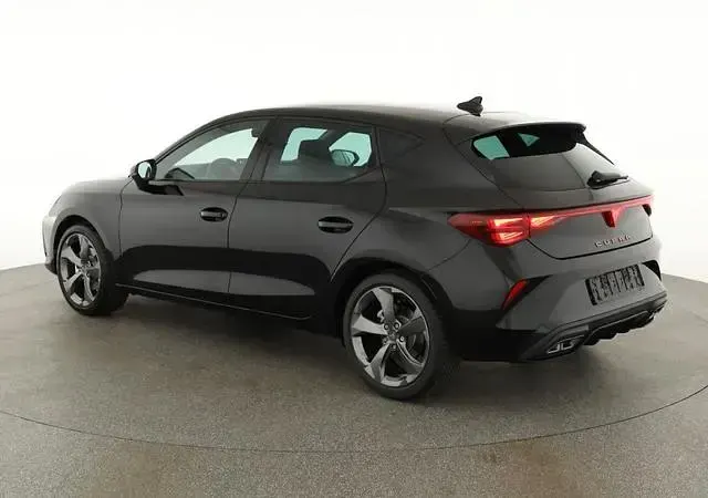 Nouă Cupra Leon 150 CP (110 kW) 2026 Negru Berlinǎ