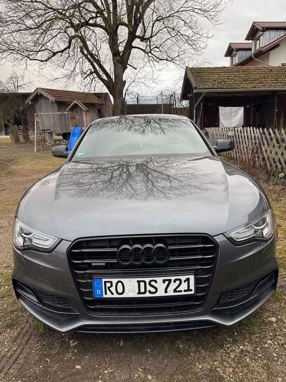 Gebraucht Audi A5 Sportback Ambiente 190 PS (139 kW) 2015 Schwarz Kleinwagen