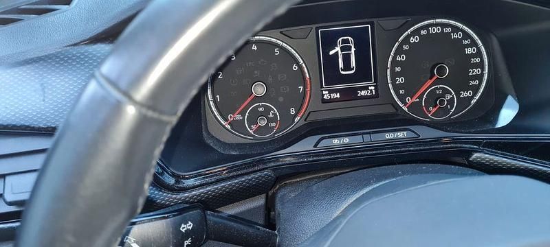 Gebraucht VW T-Cross Life 95 PS (69 kW) 2022 SUV