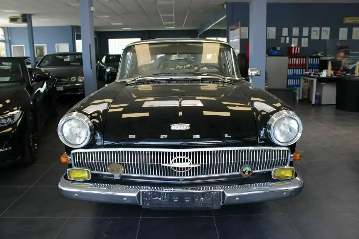 Gebraucht Opel Kapitän 90 PS (66 kW) 1962 Schwarz Limousine