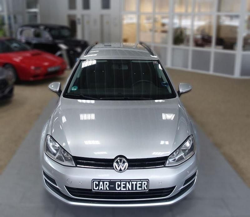 Gebraucht VW Golf VII 86 PS (63 kW) 2015 Reflexsilber (metallic) Kombi