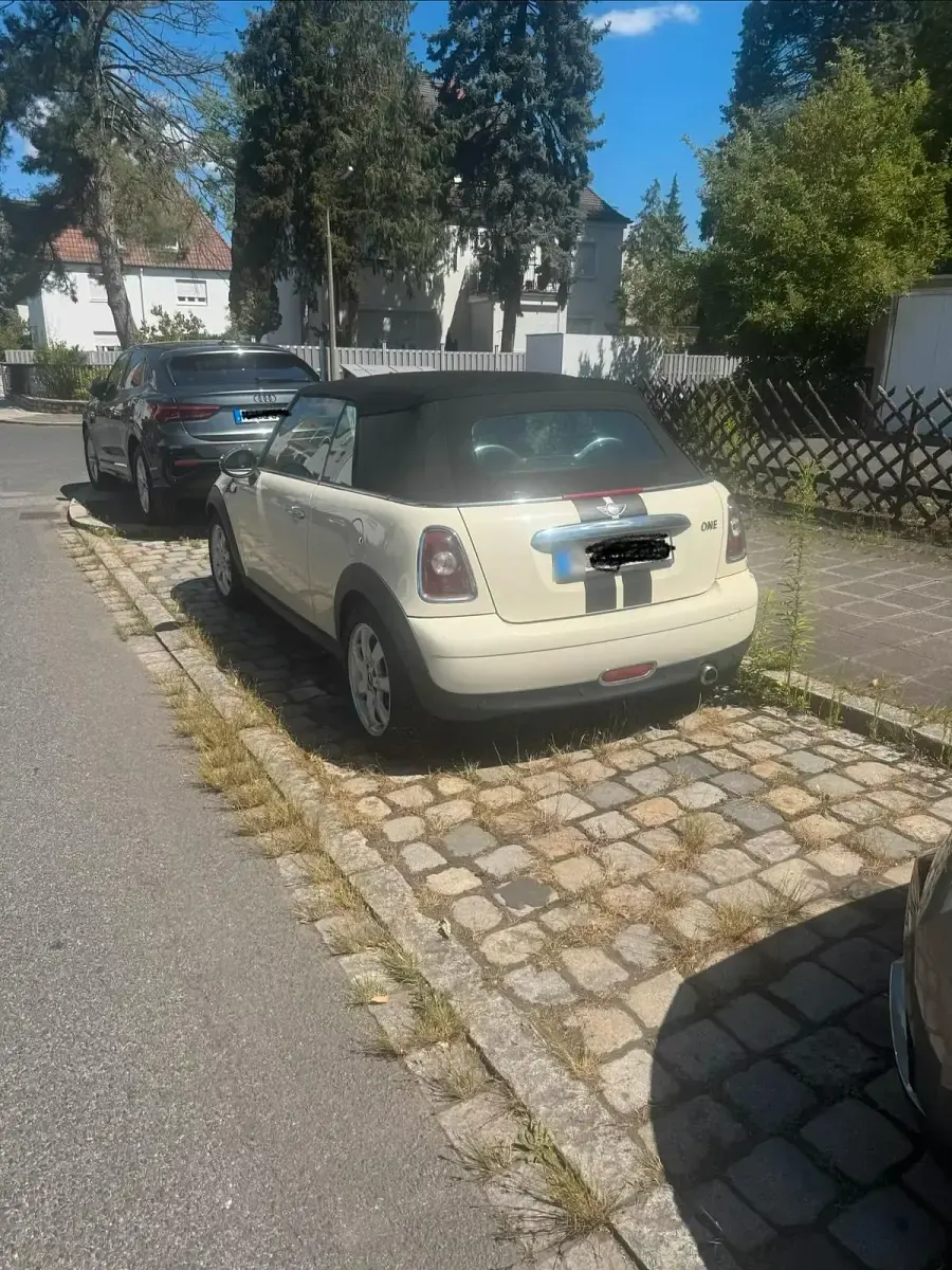 Gebraucht Mini One Cabriolet 98 PS (72 kW) 2010 Weiß Cabrio