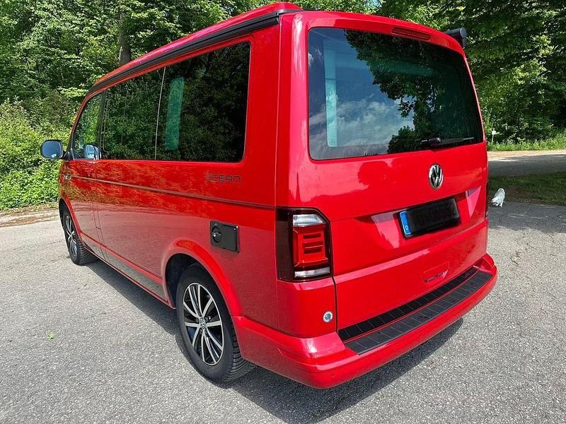Gebraucht VW California California 200 PS (147 kW) 2019 Rot Van