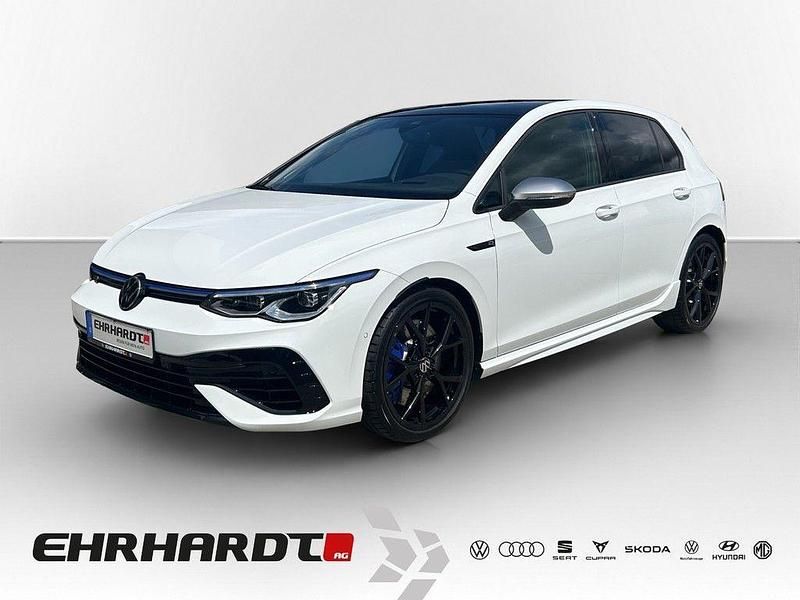 Pure white Gebraucht 2024 VW Golf VIII R Limousine | 46.790 € (Teuer) - Bild 1/3
