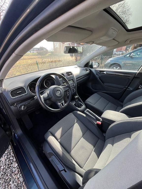 Gebraucht VW Golf VI 80 PS (58 kW) 2010 Blau Kleinwagen