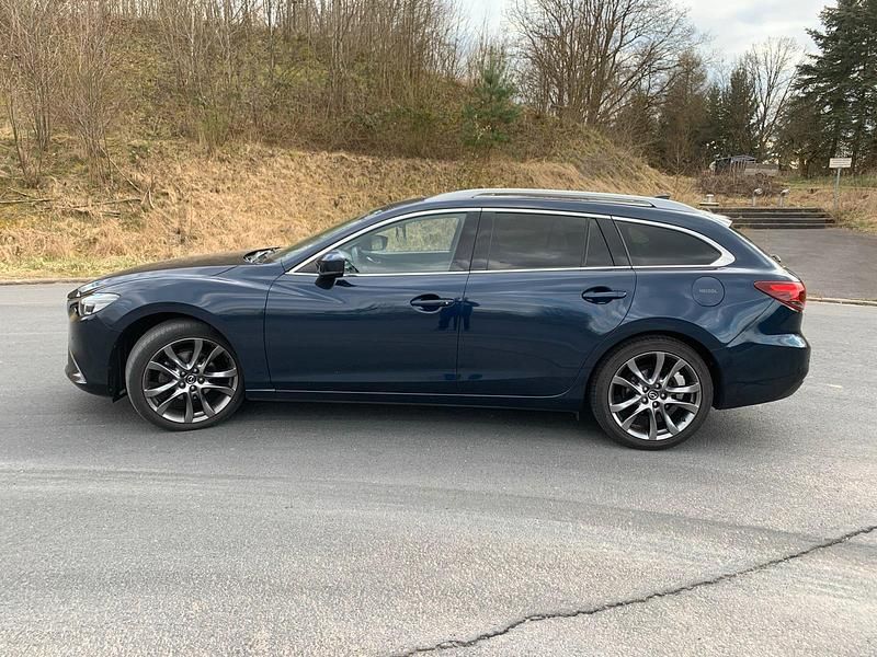 Blau Gebraucht 2018 Mazda 6 Kombi | 14.000 € (Fairer Preis) - Bild 1/4